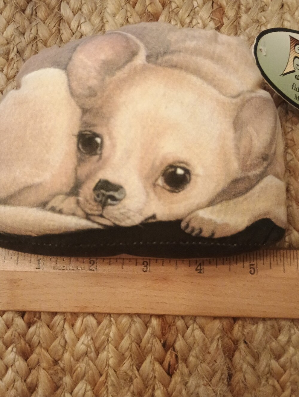 Fiddler's Elbow Chihuahua "Pupper Weight" by artist Leslie Anderson.